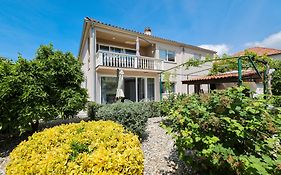 Studio Apartman Natale